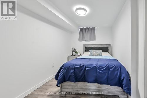 23 Ameer Drive, St. Catharines, ON - Indoor Photo Showing Bedroom