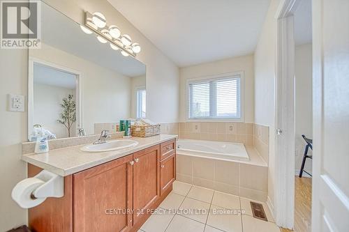 142 Sea Drifter Crescent, Brampton (Bram East), ON - Indoor Photo Showing Bathroom