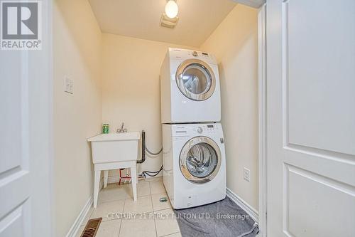 142 Sea Drifter Crescent, Brampton (Bram East), ON - Indoor Photo Showing Laundry Room