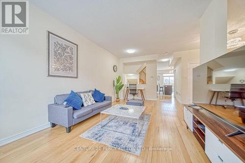 142 Sea Drifter Crescent, Brampton (Bram East), ON - Indoor Photo Showing Living Room