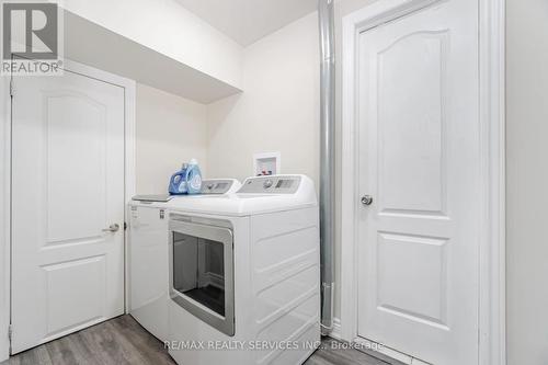 58 Russell Creek Drive, Brampton (Sandringham-Wellington North), ON - Indoor Photo Showing Laundry Room