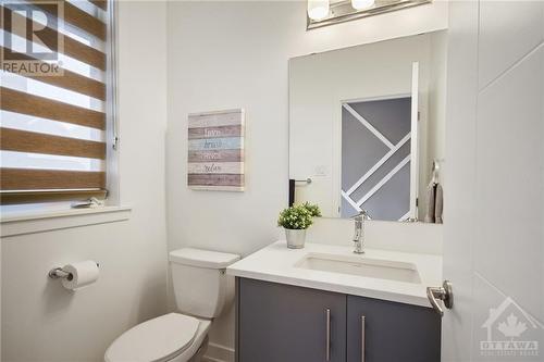 206 Osterley Way, Stittsville, ON - Indoor Photo Showing Bathroom