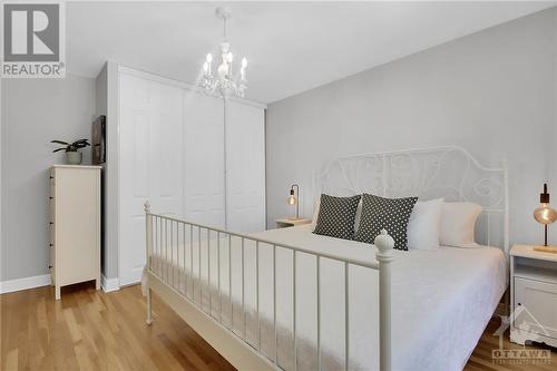 2063 Neepawa Avenue, Ottawa, ON - Indoor Photo Showing Bedroom