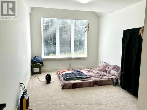 27 Christopher Court, London, ON - Indoor Photo Showing Bedroom