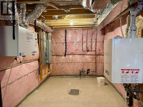 27 Christopher Court, London, ON - Indoor Photo Showing Basement