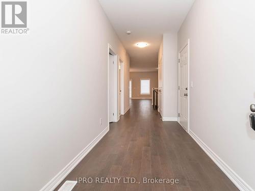 29 Barker Parkway, Thorold, ON - Indoor Photo Showing Other Room