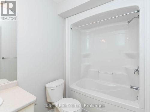 29 Barker Parkway, Thorold, ON - Indoor Photo Showing Bathroom