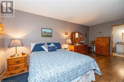 1940 8Th Avenue E, Owen Sound, ON - Indoor Photo Showing Bedroom