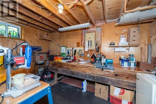 1940 8Th Avenue E, Owen Sound, ON - Indoor Photo Showing Basement