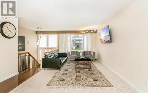 6119 Wabukayne Court, Mississauga (Meadowvale), ON - Indoor Photo Showing Other Room