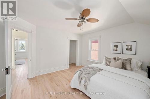 157 Main Street, Southwest Middlesex (Glencoe), ON - Indoor Photo Showing Bedroom