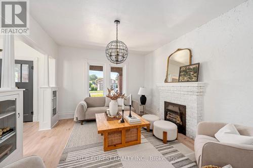 157 Main Street, Southwest Middlesex (Glencoe), ON - Indoor Photo Showing Living Room With Fireplace