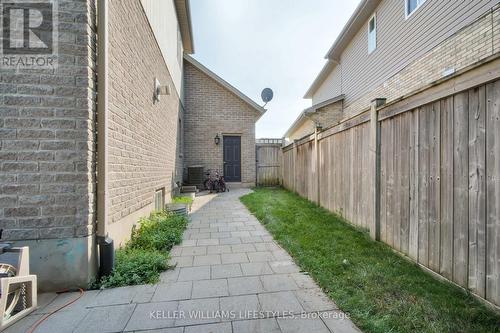 1177 Coronation Drive, London, ON - Outdoor With Exterior