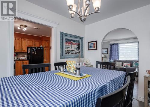 27-31 Harnums Hill, Whiteway, NL - Indoor Photo Showing Dining Room