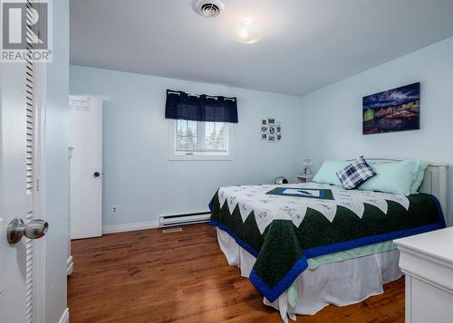 27-31 Harnums Hill, Whiteway, NL - Indoor Photo Showing Bedroom