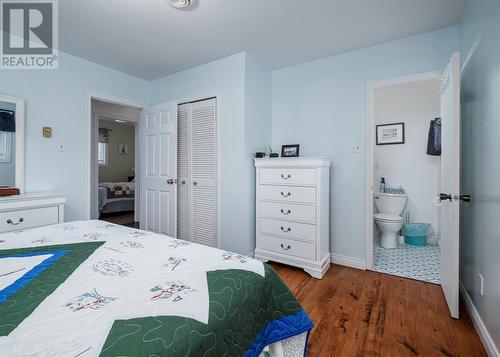 27-31 Harnums Hill, Whiteway, NL - Indoor Photo Showing Bedroom