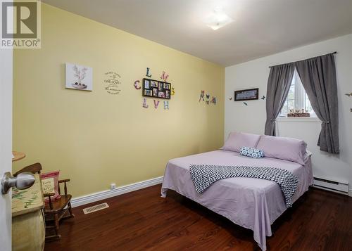 27-31 Harnums Hill, Whiteway, NL - Indoor Photo Showing Bedroom