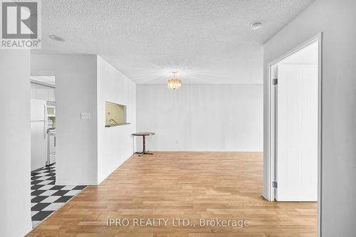 807 - 2550 Lawrence Avenue E, Toronto (Dorset Park), ON - Indoor Photo Showing Other Room