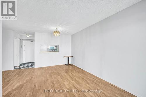 807 - 2550 Lawrence Avenue E, Toronto (Dorset Park), ON - Indoor Photo Showing Other Room