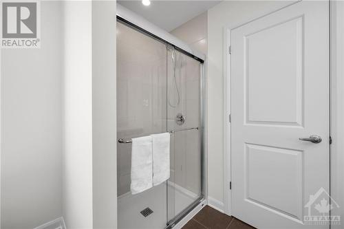 921 Lakeridge Drive, Ottawa, ON - Indoor Photo Showing Bathroom