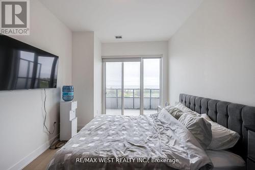 702 - 20 Shore Breeze Drive, Toronto (Mimico), ON - Indoor Photo Showing Bedroom