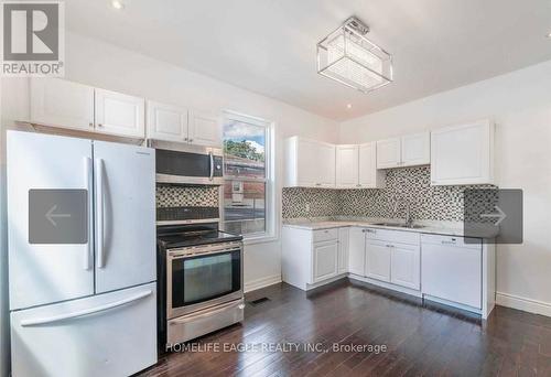 #Main - 87 Simcoe Road, Bradford West Gwillimbury, ON - Indoor Photo Showing Kitchen