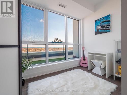 903 - 1063 Douglas Mccurdy Common, Mississauga, ON - Indoor Photo Showing Bedroom