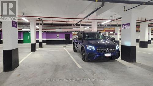 903 - 1063 Douglas Mccurdy Common, Mississauga, ON - Indoor Photo Showing Garage