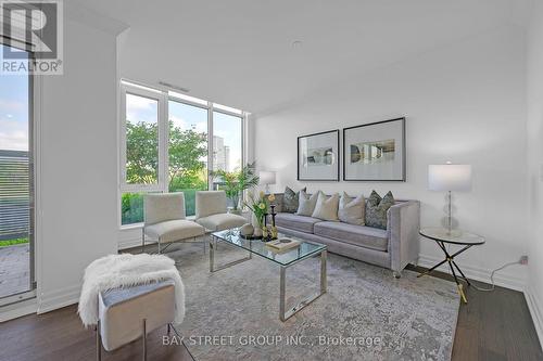 107C - 18 Rouge Valley Drive, Markham, ON - Indoor Photo Showing Living Room