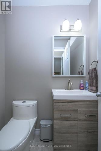 6588 Beattie Street, London, ON - Indoor Photo Showing Bathroom