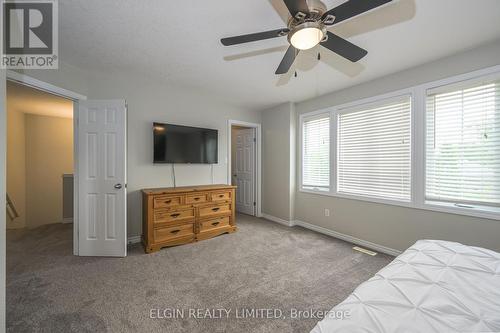 6588 Beattie Street, London, ON - Indoor Photo Showing Bedroom