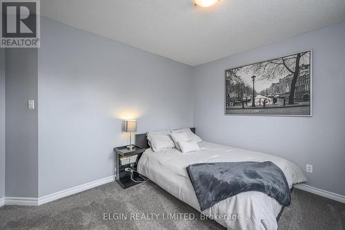 6588 Beattie Street, London, ON - Indoor Photo Showing Bedroom