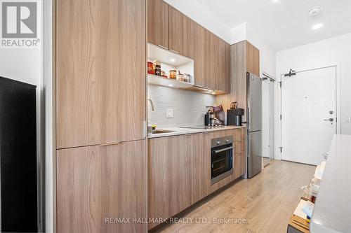 2307 - 20 Tubman Avenue, Toronto (Regent Park), ON - Indoor Photo Showing Kitchen