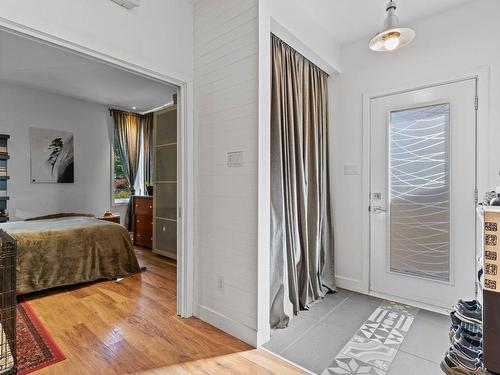 Dwelling - 5810 Rue Villiers, Brossard, QC - Indoor Photo Showing Bedroom