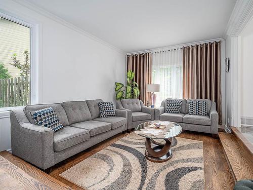 Salon - 915 Rue De Touraine, Saint-Jérôme, QC - Indoor Photo Showing Living Room