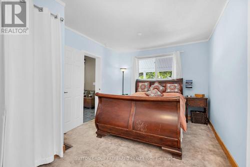 58 Rebecca Street, Stratford (22 - Stratford), ON - Indoor Photo Showing Bedroom