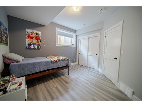 2992 Eagle Ridge Point N, Cranbrook, BC - Indoor Photo Showing Bedroom