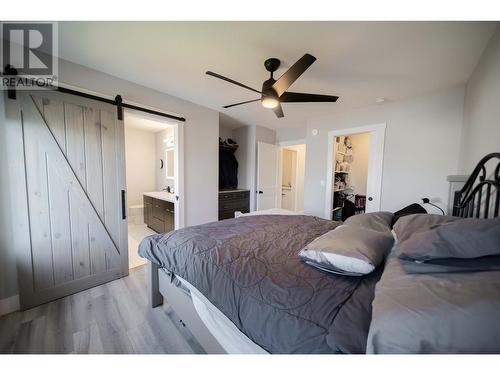 2992 Eagle Ridge  N Point, Cranbrook, BC - Indoor Photo Showing Bedroom