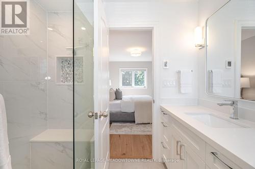 1575 Woodhenge Way, Mississauga, ON - Indoor Photo Showing Bathroom