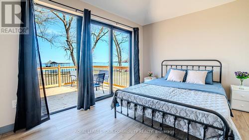 6010 Rice Lake Scenic Drive, Hamilton Township, ON - Indoor Photo Showing Bedroom