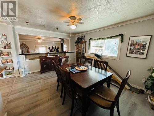 8256 Hobbitt Frontage Road, Radium Hot Springs, BC - Indoor Photo Showing Dining Room