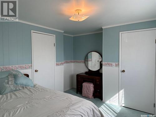 218 3Rd Avenue W, Coleville, SK - Indoor Photo Showing Bedroom