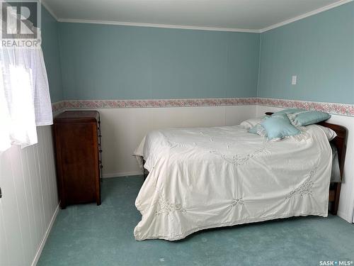 218 3Rd Avenue W, Coleville, SK - Indoor Photo Showing Bedroom