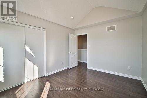 16 Facet Street, Brampton, ON - Indoor Photo Showing Other Room