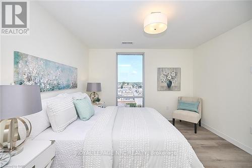 606 - 118 West Street, Port Colborne, ON - Indoor Photo Showing Bedroom