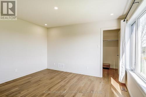 669 Prospect Road, Kawartha Lakes, ON - Indoor Photo Showing Other Room