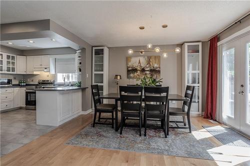 2057 Grovetree Lane, Burlington, ON - Indoor Photo Showing Dining Room