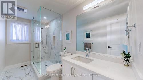 137 Longwater Chase, Markham, ON - Indoor Photo Showing Bathroom