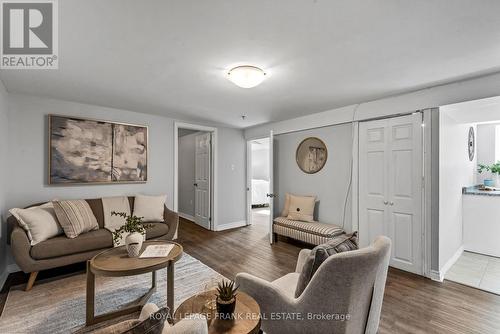 20 Carnegie Street, Scugog (Port Perry), ON - Indoor Photo Showing Living Room