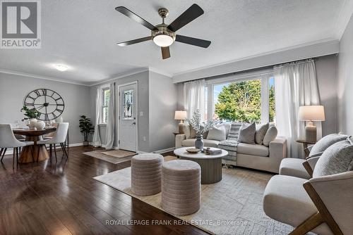 20 Carnegie Street, Scugog (Port Perry), ON - Indoor Photo Showing Living Room